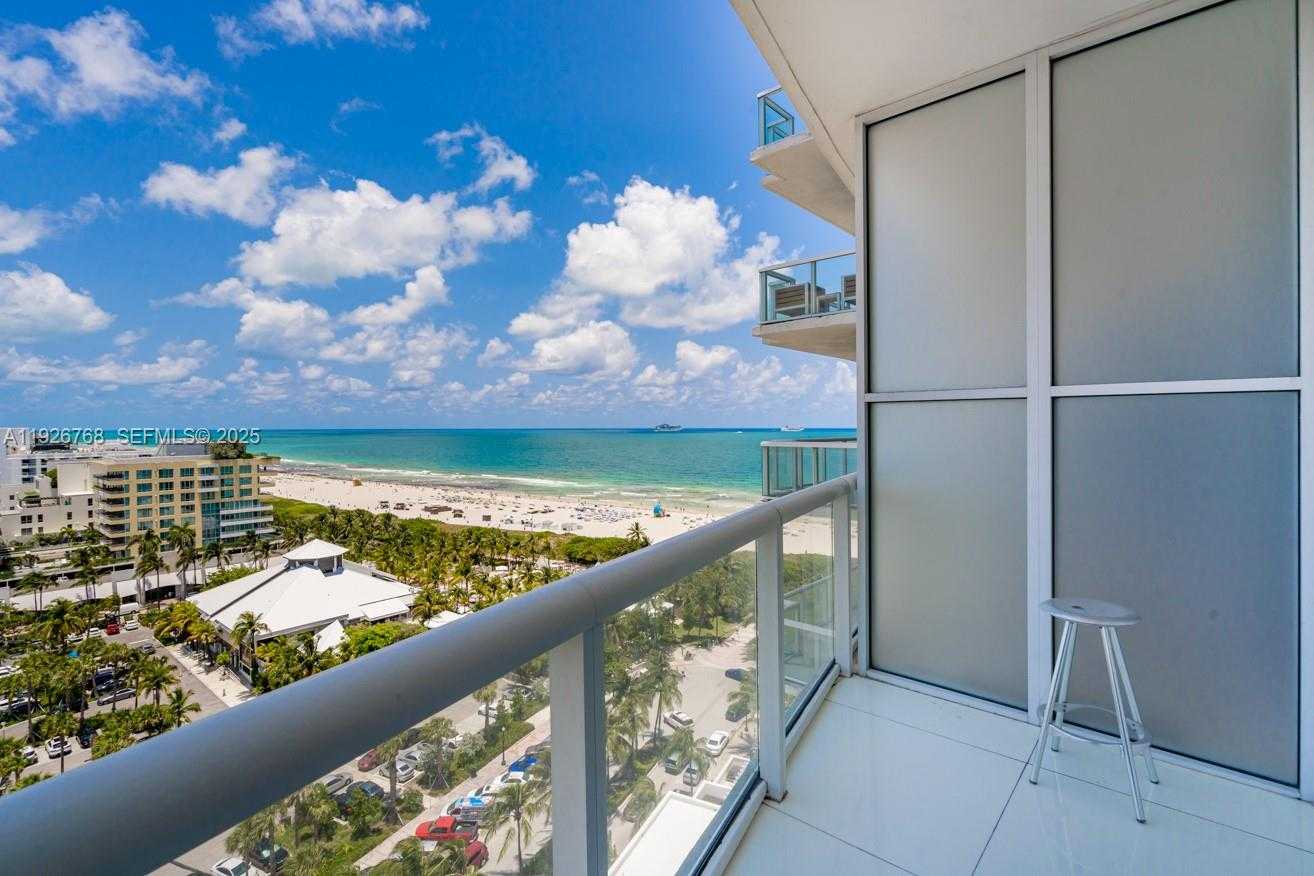 Small Image of 50 SOUTH POINTE DR #1506, Miami Beach Number 18