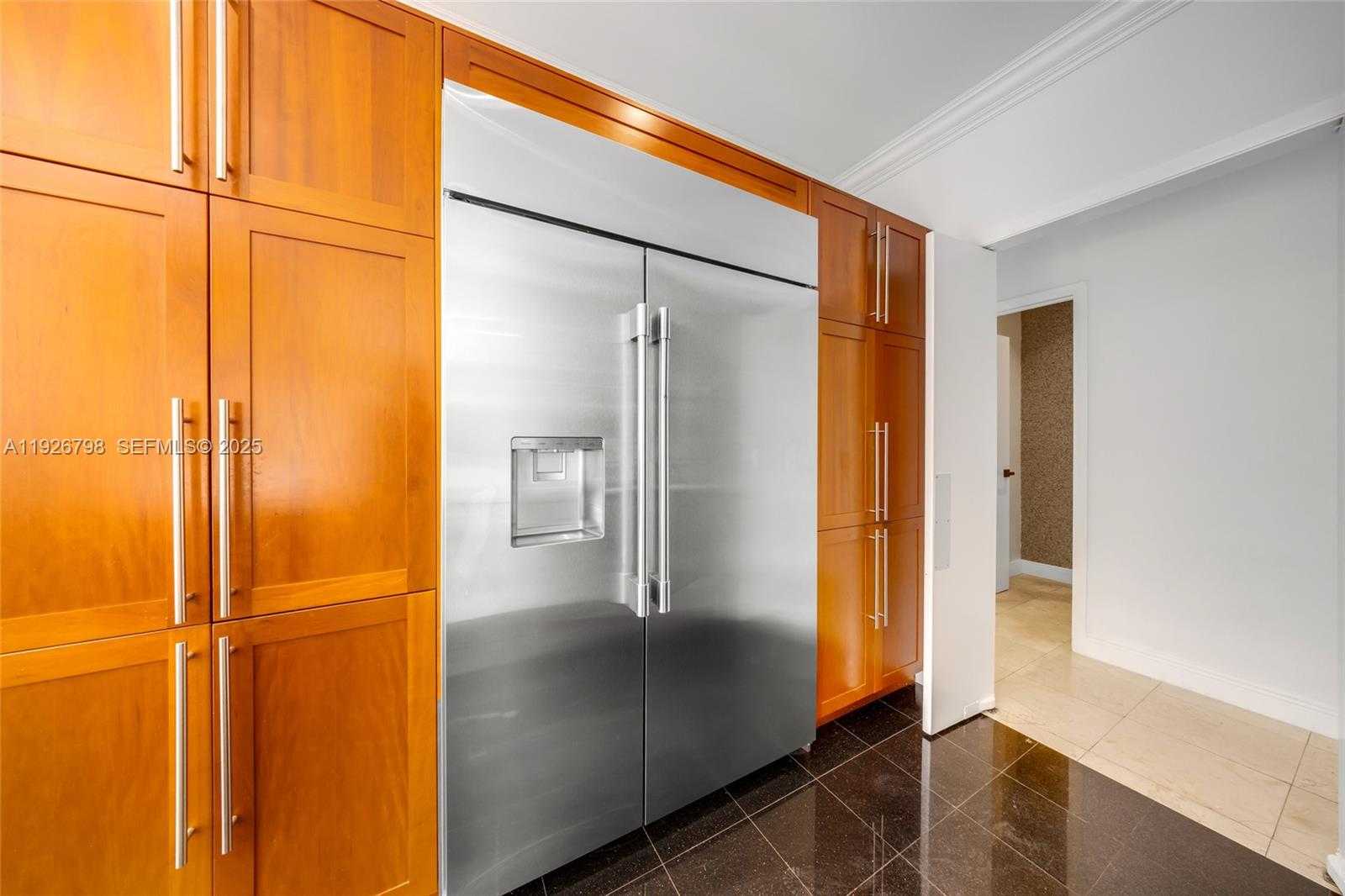 Small Image of 301 ISLA DORADA BLVD, Coral Gables Number 18