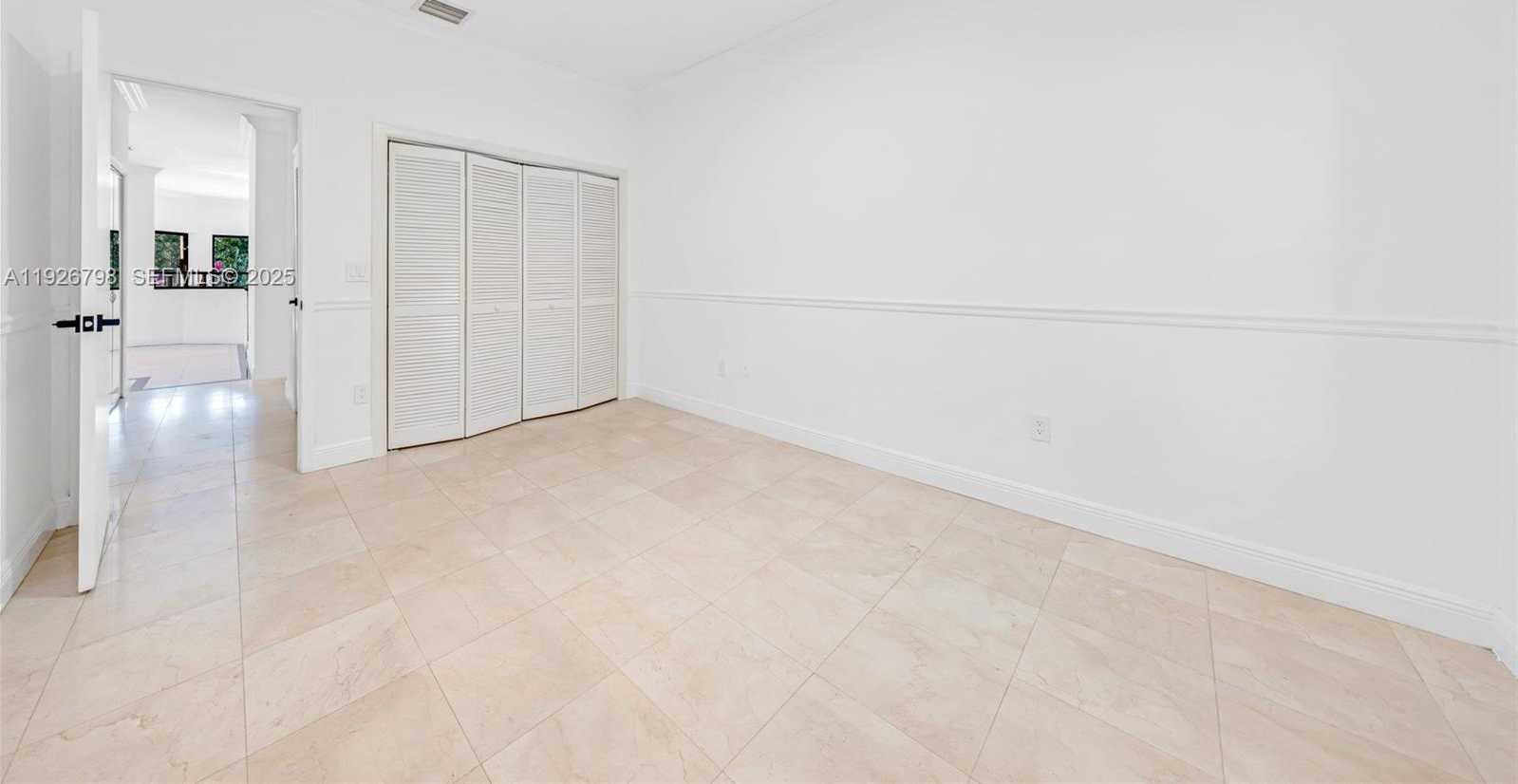 Small Image of 301 ISLA DORADA BLVD, Coral Gables Number 51