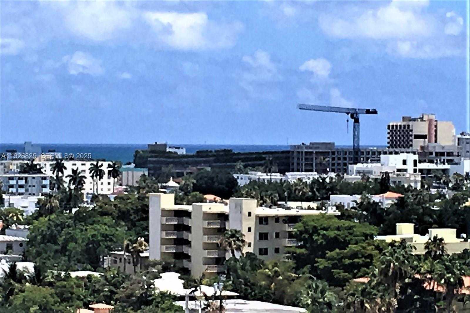 Small Image of 1000 WEST AVE #1027, Miami Beach Number 21