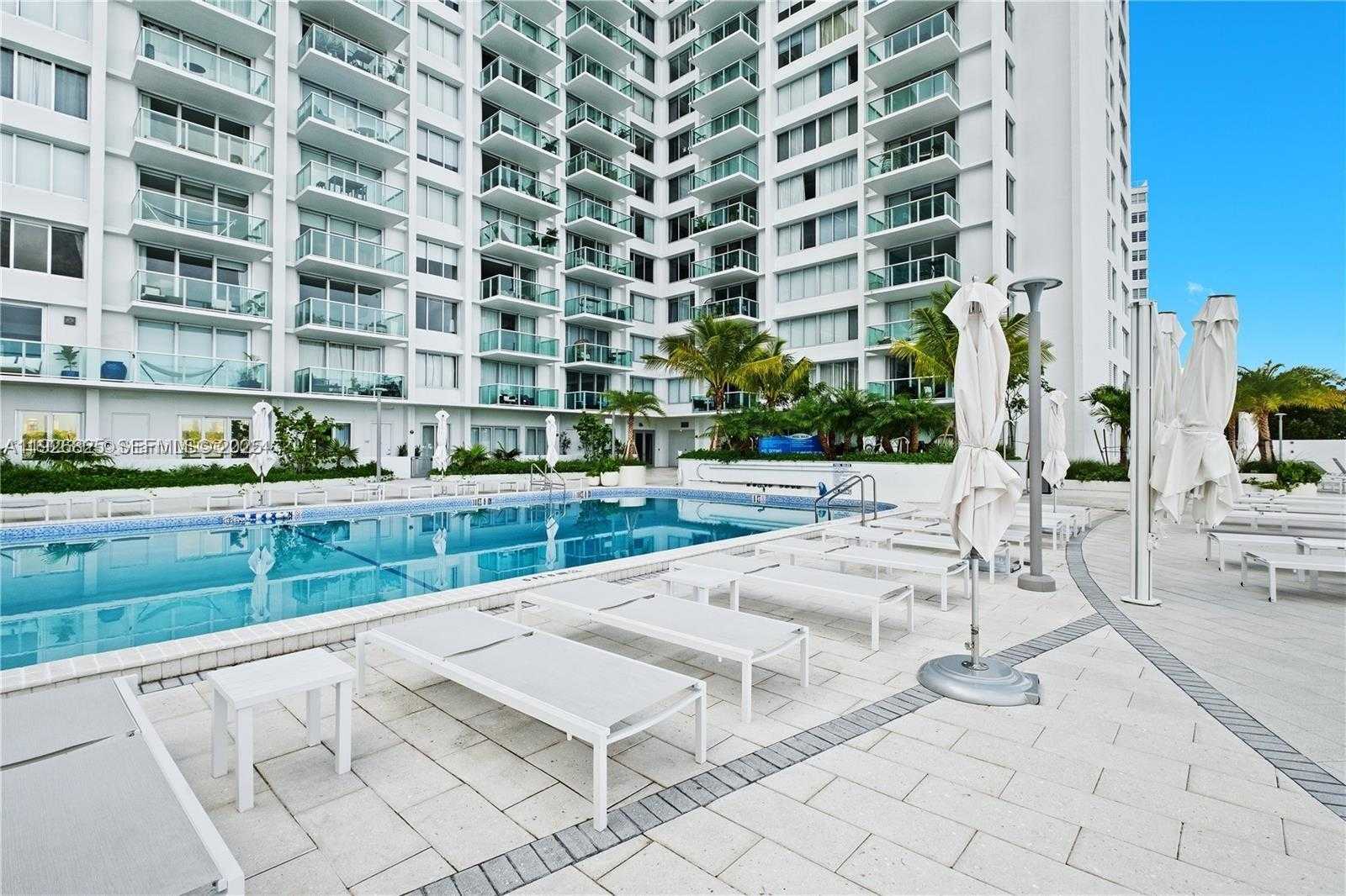 Small Image of 1000 WEST AVE #1027, Miami Beach Number 31