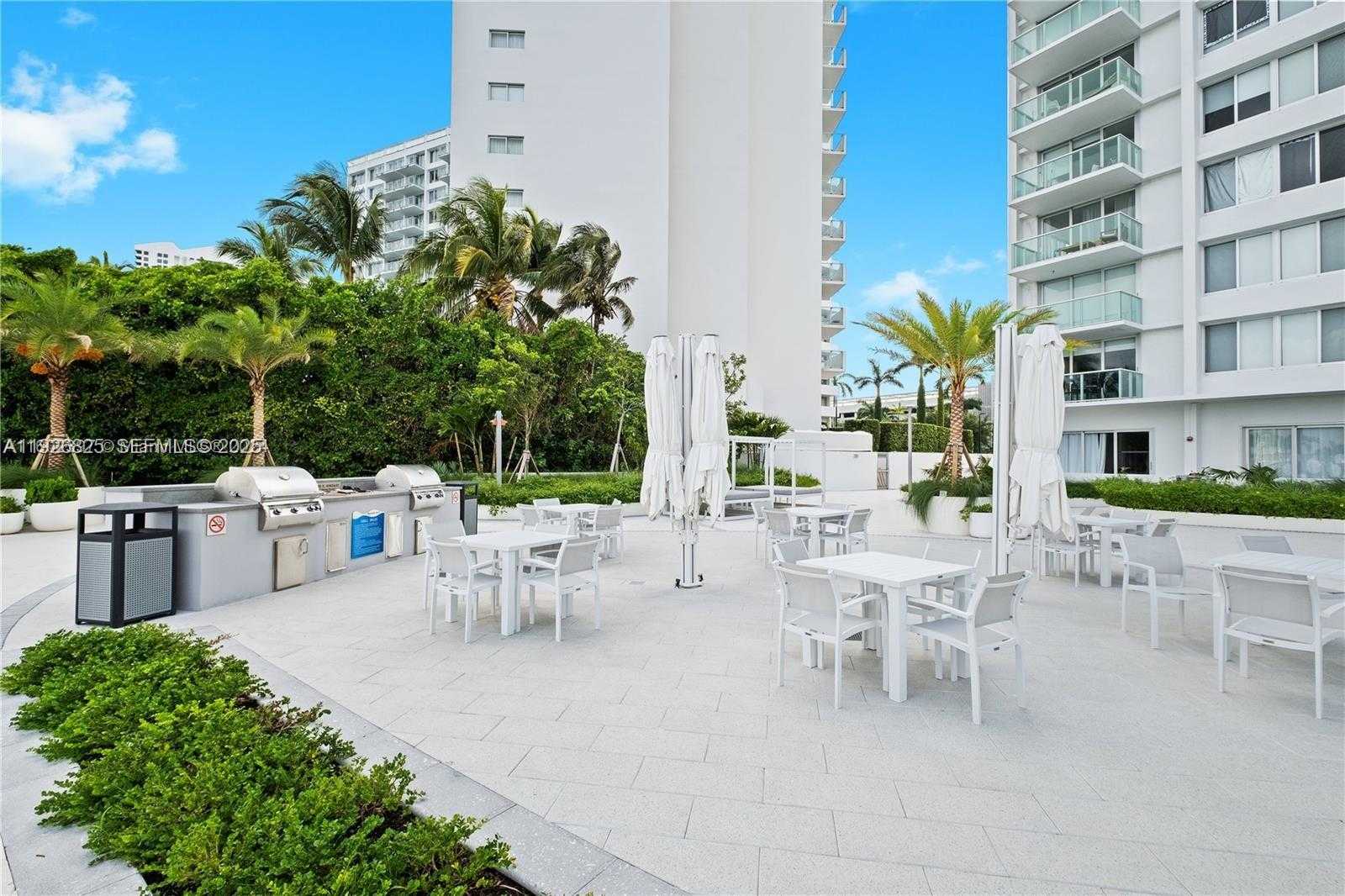 Small Image of 1000 WEST AVE #1027, Miami Beach Number 32