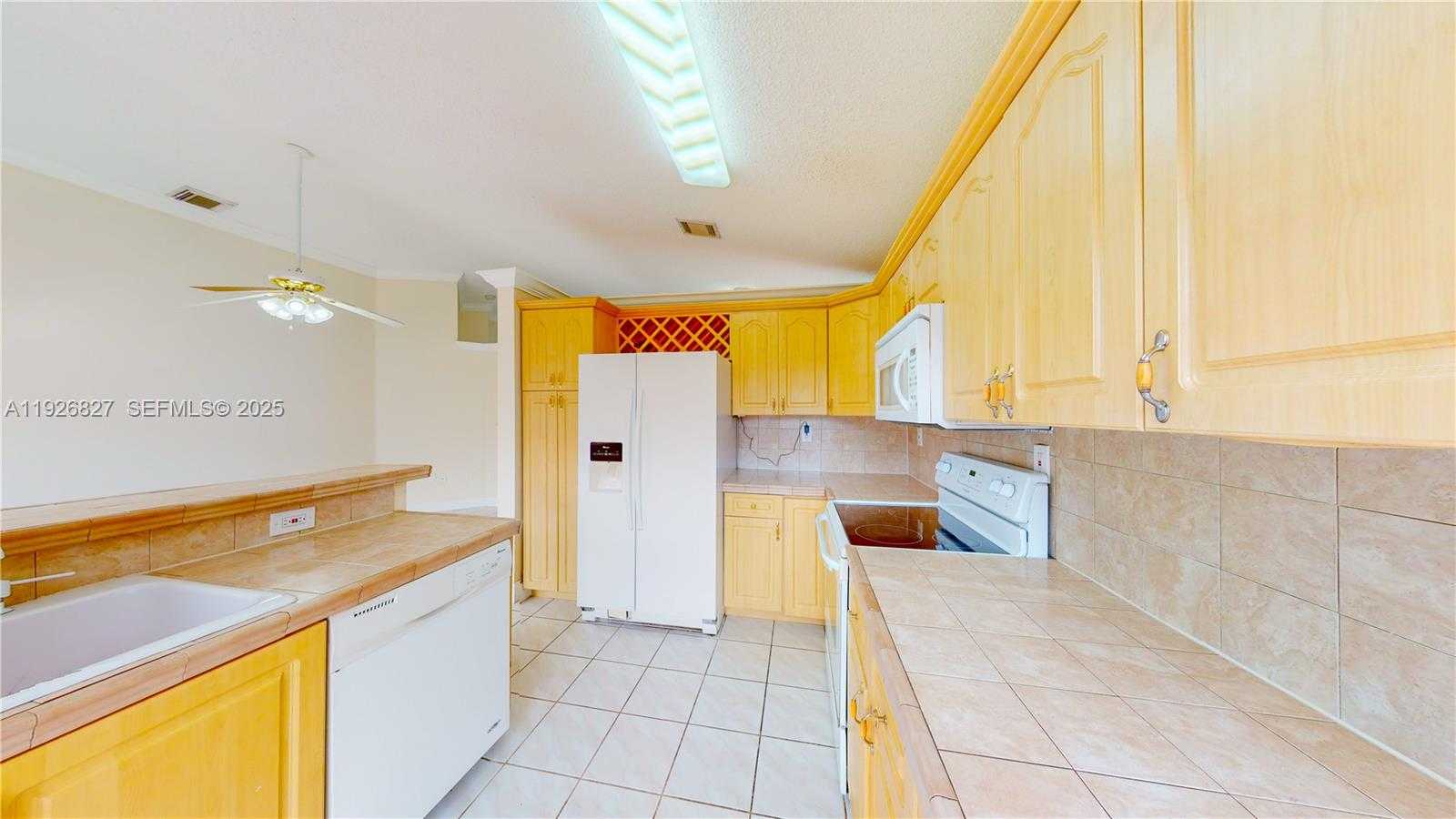 Small Image of 14288 SOUTH WEST 177TH ST #1, Miami Number 23