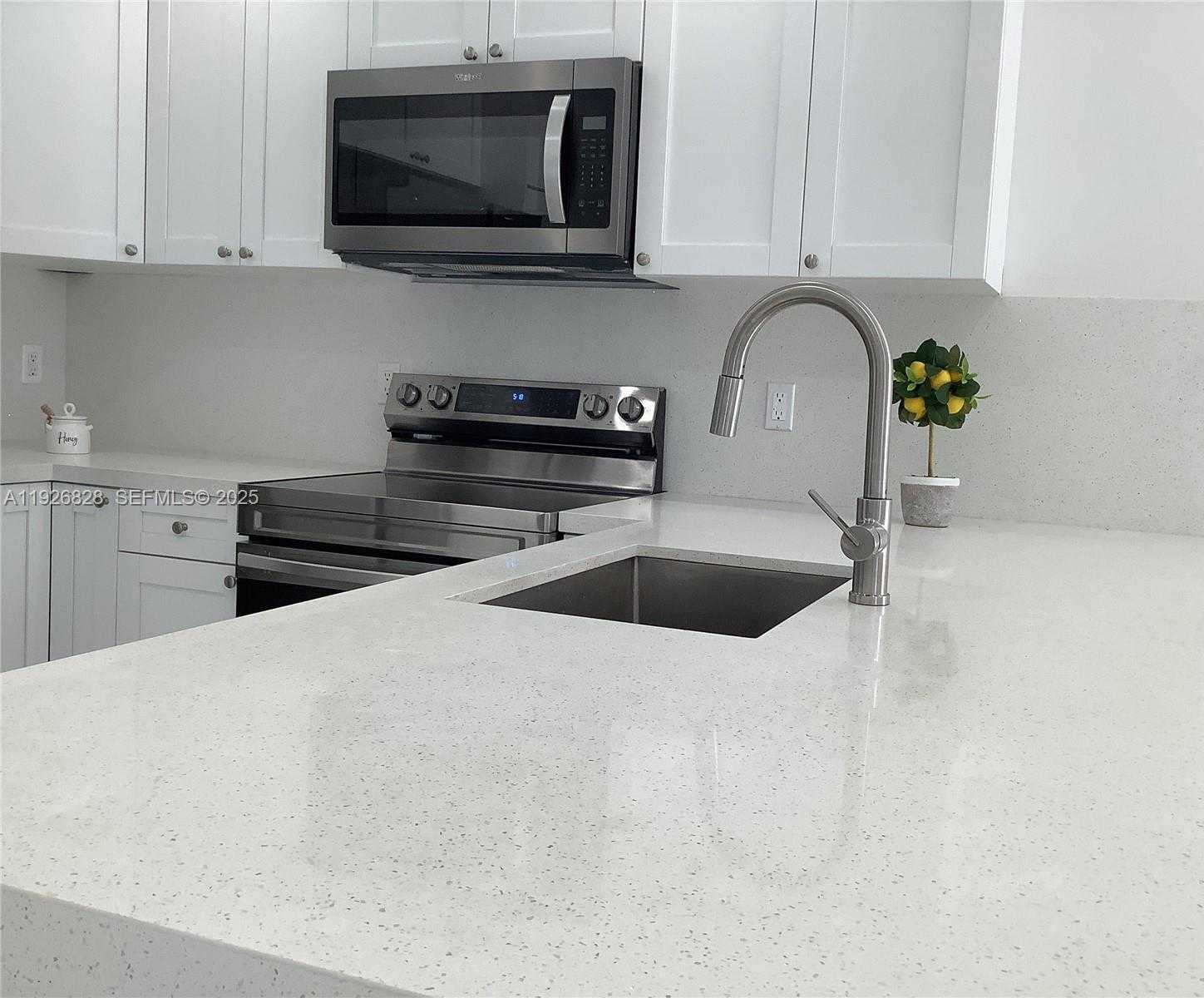 Small Image of 1653 SOUTH WEST 17TH TER #Front, Miami Number 4