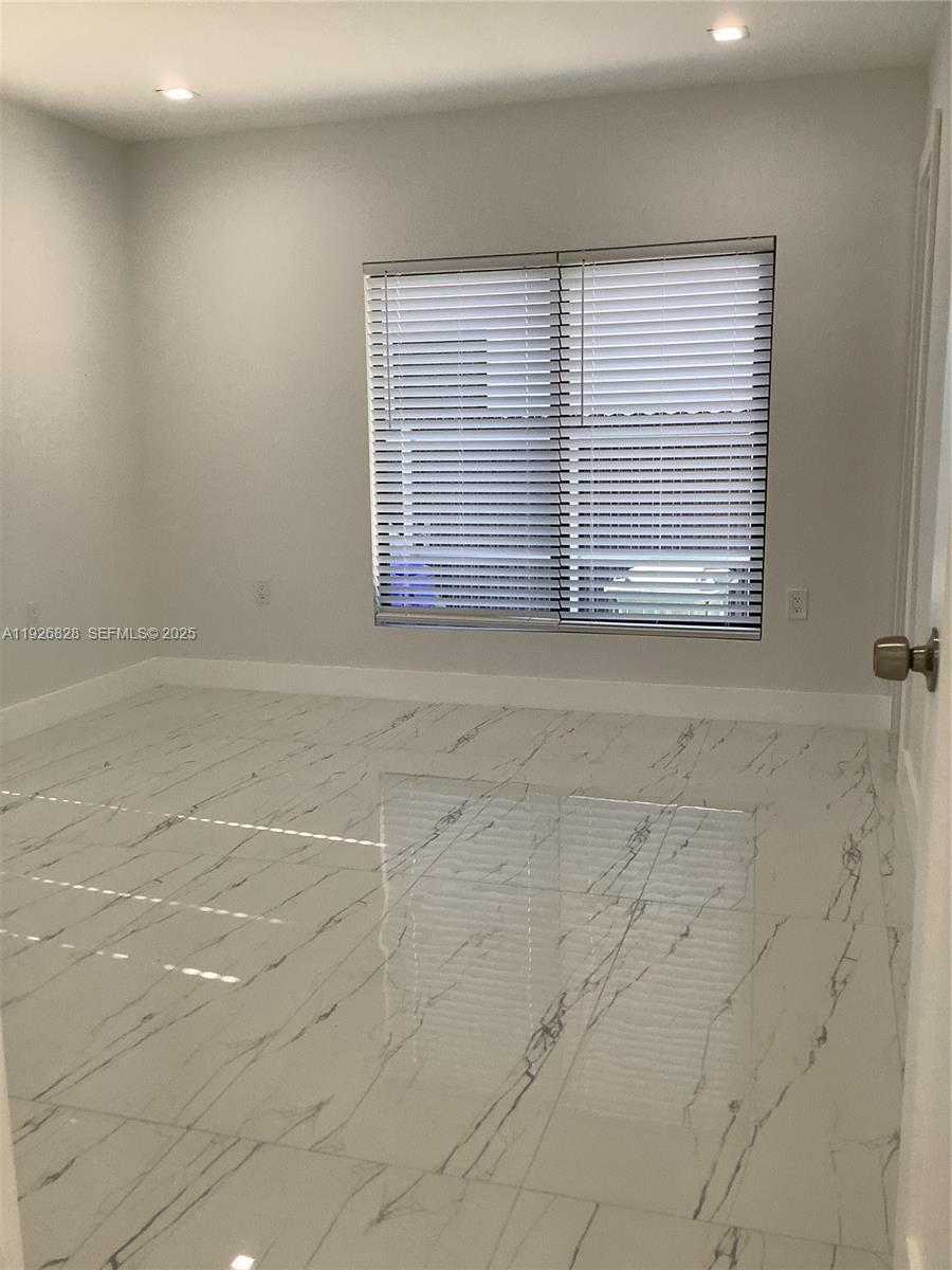 Small Image of 1653 SOUTH WEST 17TH TER #Front, Miami Number 9