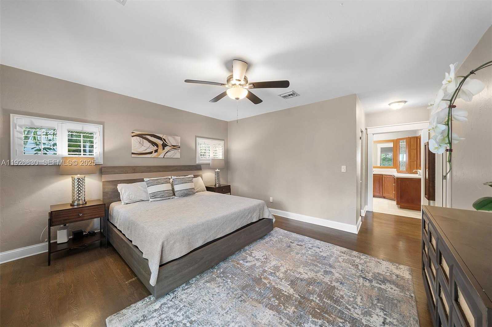 Small Image of 2400 TRAPP AVE, Miami Number 22