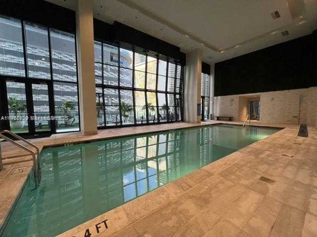 Imagen de Pequeño Objeto