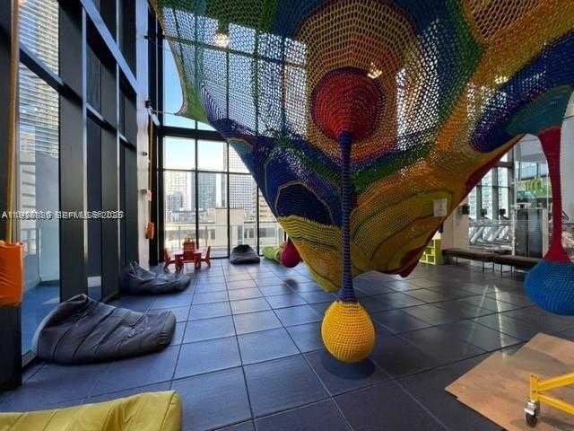 Imagen de Pequeño Objeto