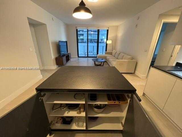 Imagen de Pequeño Objeto