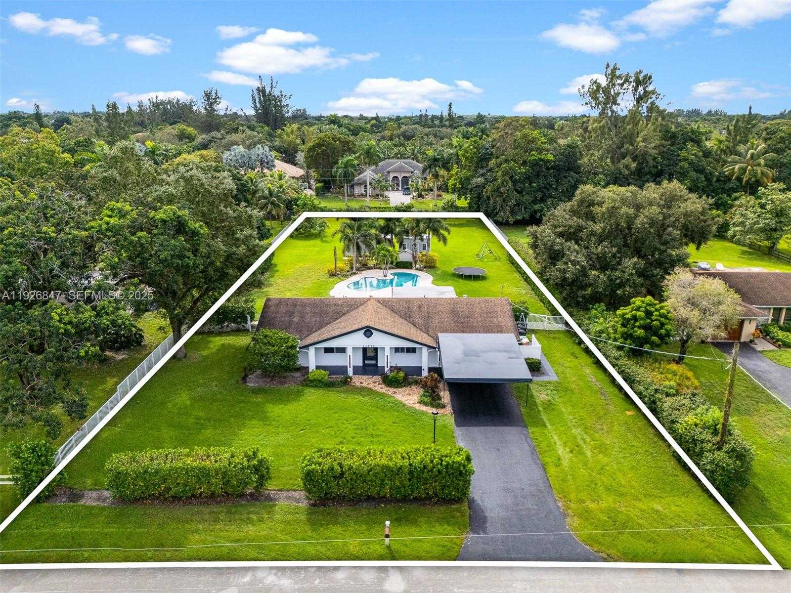 Small Image of 14330 SOUTH WEST 16TH ST, Davie Number 1