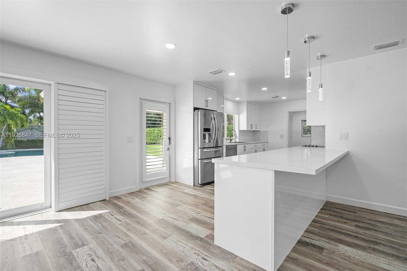 Small Image of 14330 SOUTH WEST 16TH ST, Davie Number 18