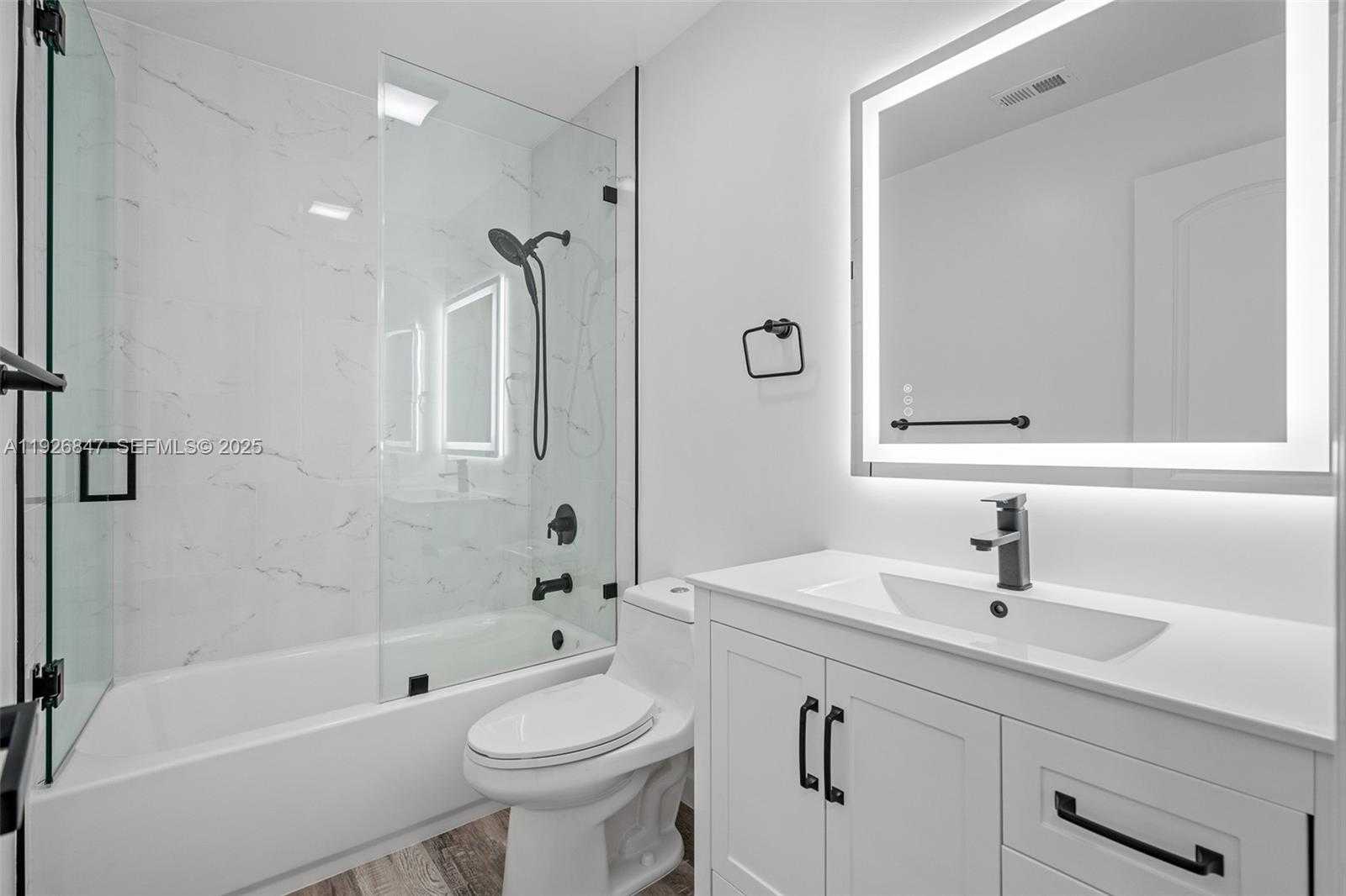 Small Image of 14330 SOUTH WEST 16TH ST, Davie Number 32