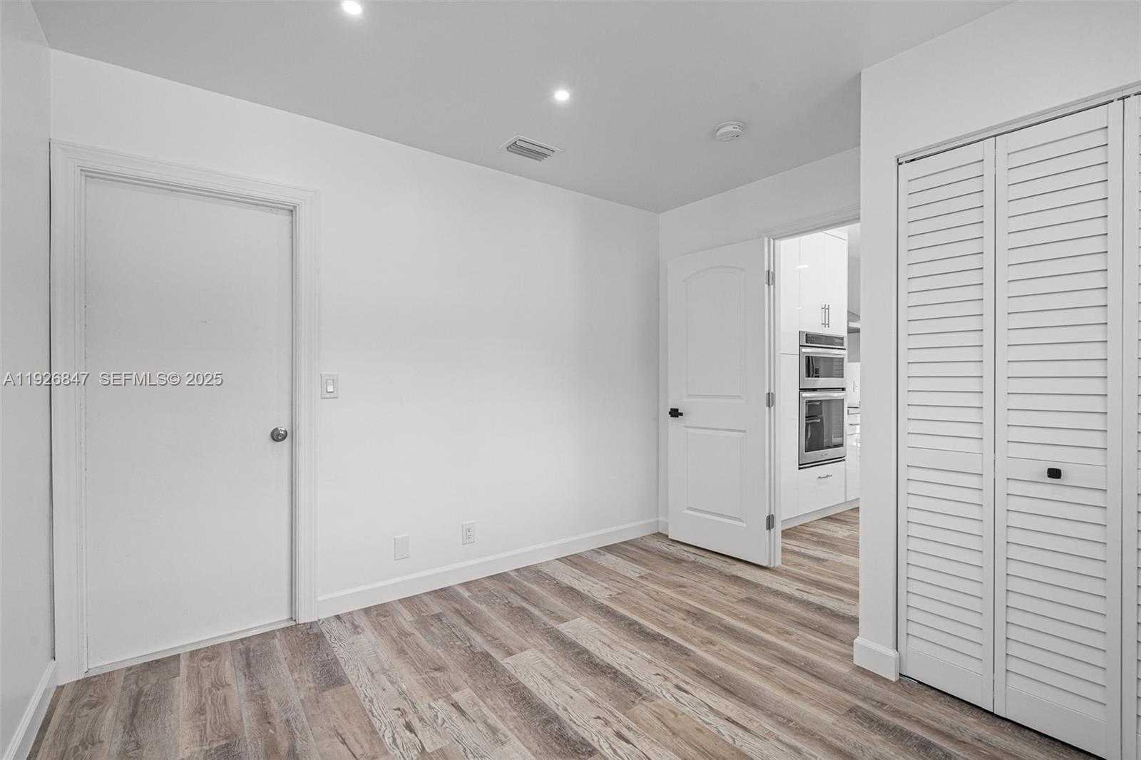 Small Image of 14330 SOUTH WEST 16TH ST, Davie Number 36