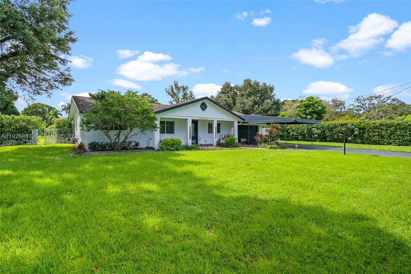 Small Image of 14330 SOUTH WEST 16TH ST, Davie Number 4