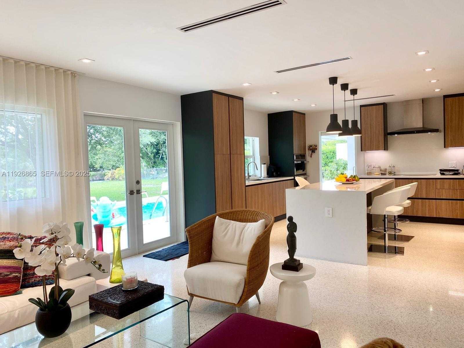 Small Image of 9121 SOUTH WEST 85TH ST #2, Miami Number 11