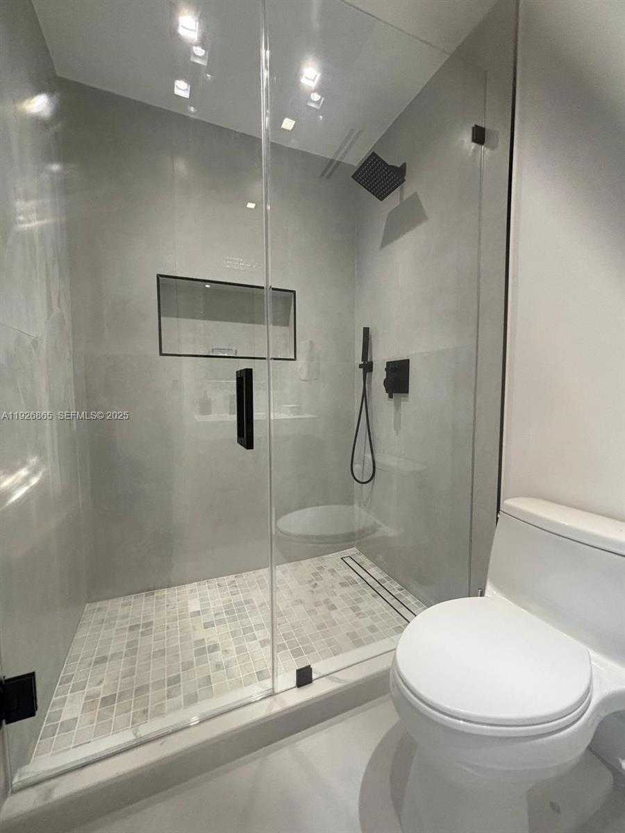 Small Image of 9121 SOUTH WEST 85TH ST #2, Miami Number 15
