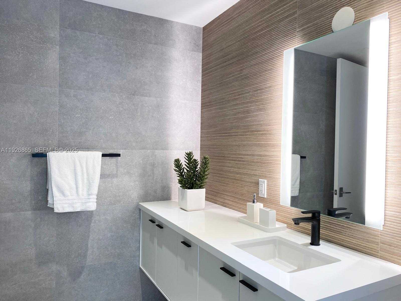 Small Image of 9121 SOUTH WEST 85TH ST #2, Miami Number 4