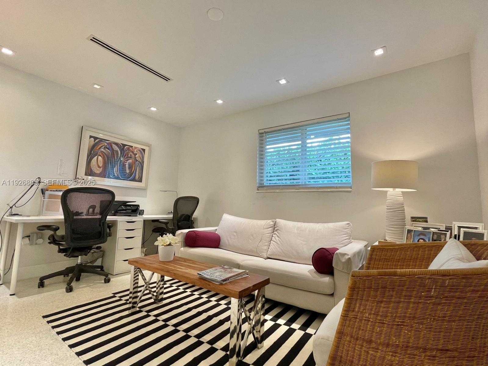Small Image of 9121 SOUTH WEST 85TH ST #2, Miami Number 6