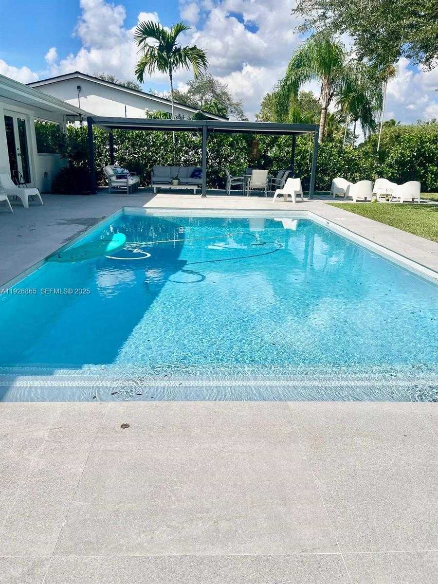 Small Image of 9121 SOUTH WEST 85TH ST #2, Miami Number 9