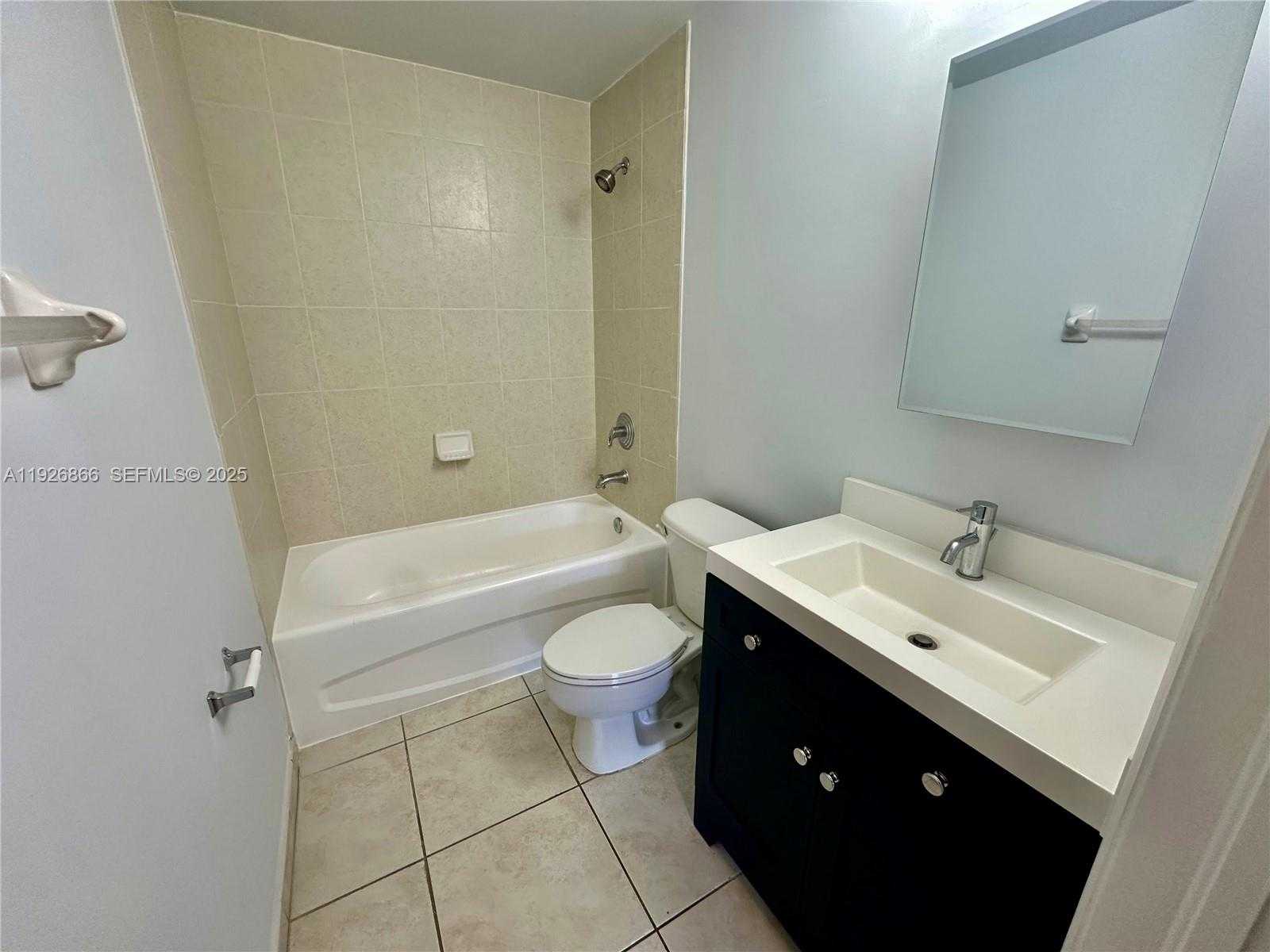 Small Image of 7290 NORTH WEST 114TH AVE #307-7, Doral Number 11