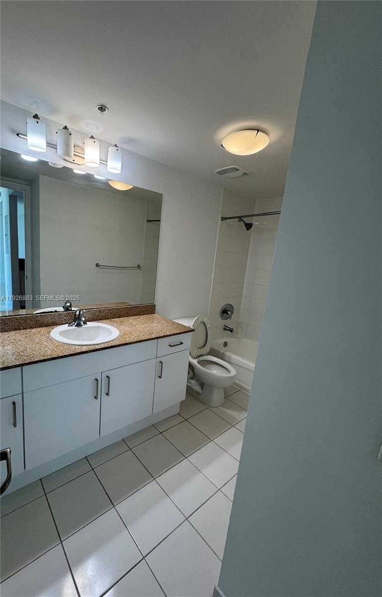 Small Image of 1861 NORTH WEST S RIVER DR #901, Miami Number 5