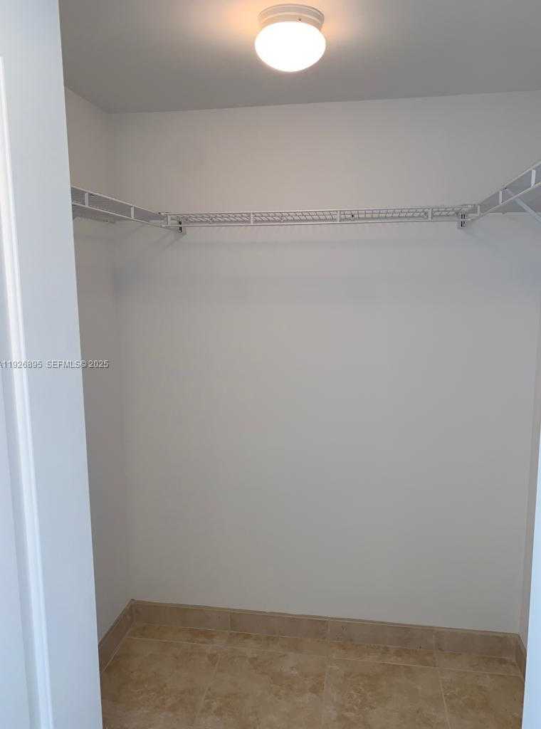 Small Image of 110 WASHINGTON AVE #1405, Miami Beach Number 12