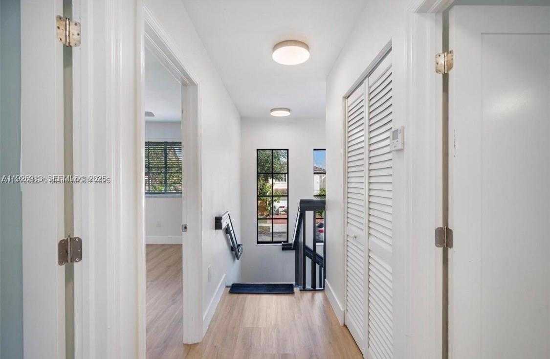 Small Image of 8658 SOUTH WEST 159TH CT, Miami Number 17