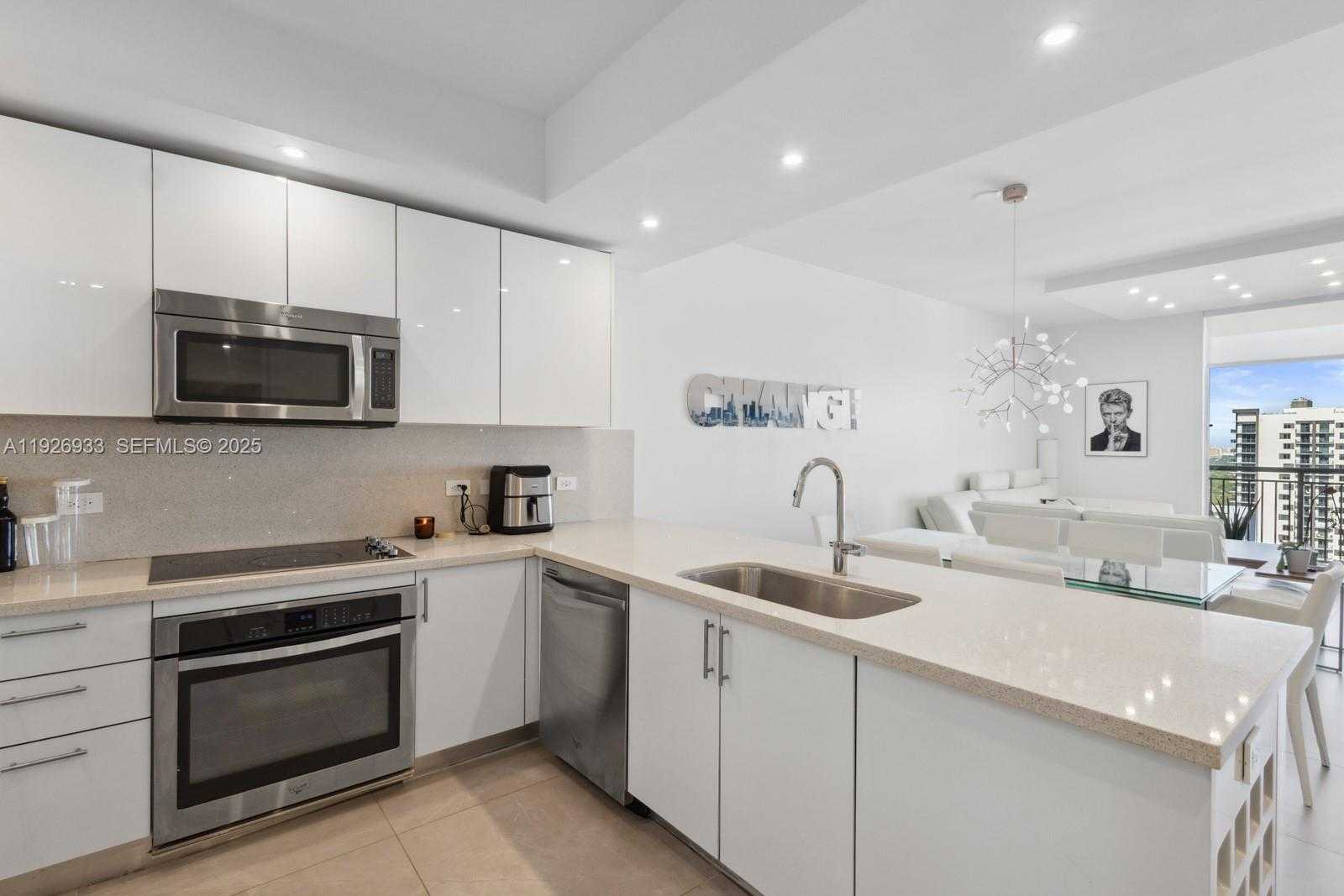 Small Image of 999 SOUTH WEST 1ST AVE #2809, Miami Number 13