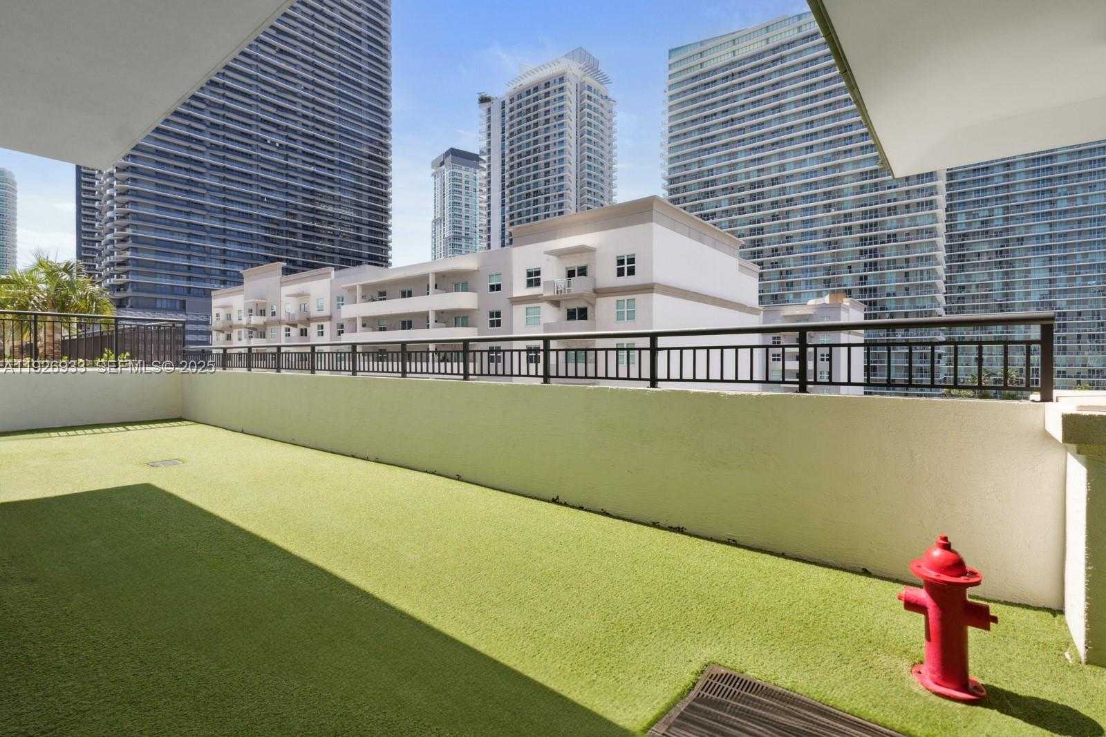 Small Image of 999 SOUTH WEST 1ST AVE #2809, Miami Number 26