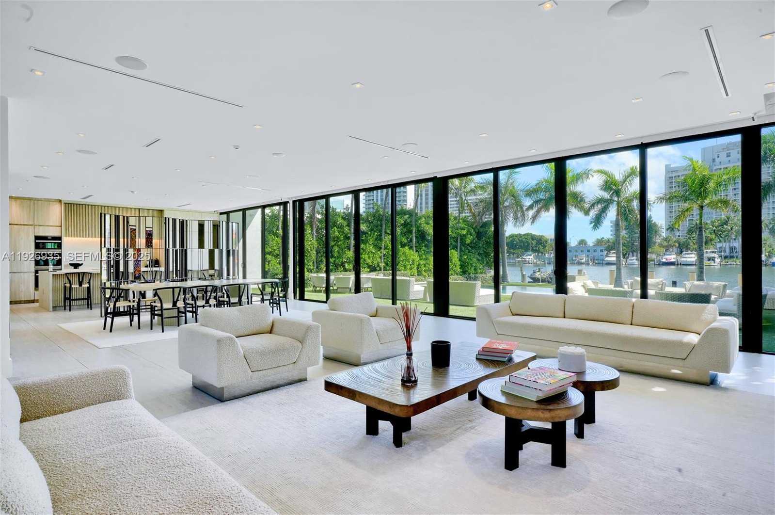 Small Image of 5501 PINE TREE DR, Miami Beach Number 21