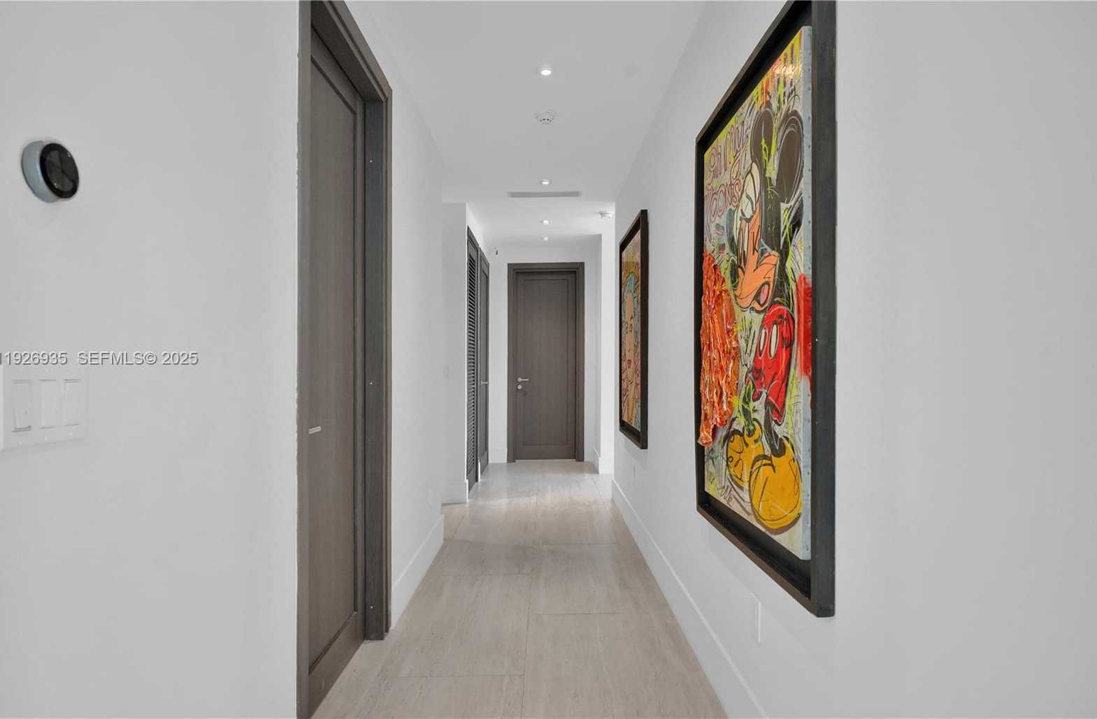 Small Image of 5501 PINE TREE DR, Miami Beach Number 43
