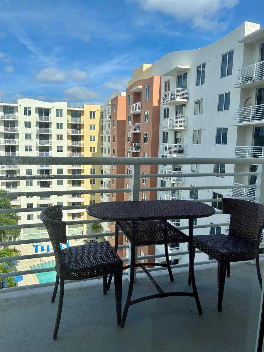 Small Image of 18800 NORTH EAST 29TH AVE #920, Aventura Number 11