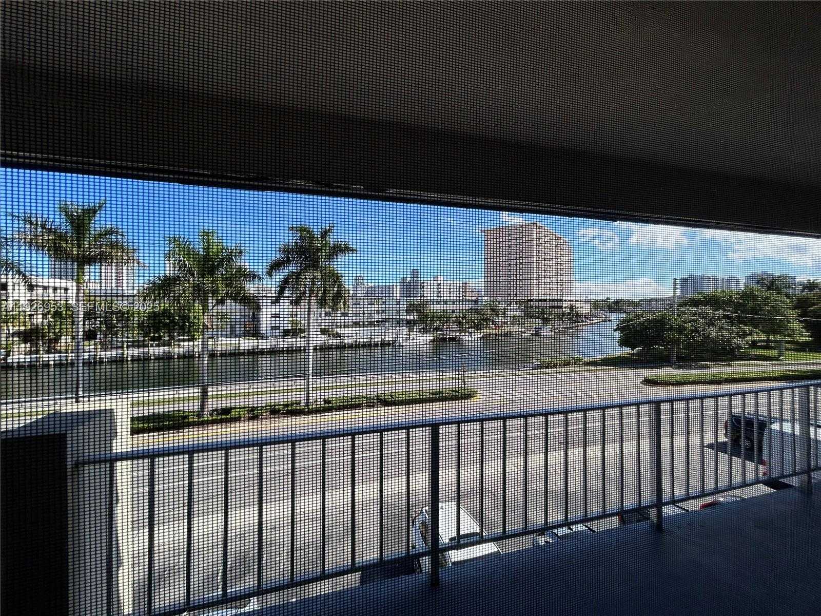 Small Image of 250 LAYNE BLVD #312, Hallandale Beach Number 13