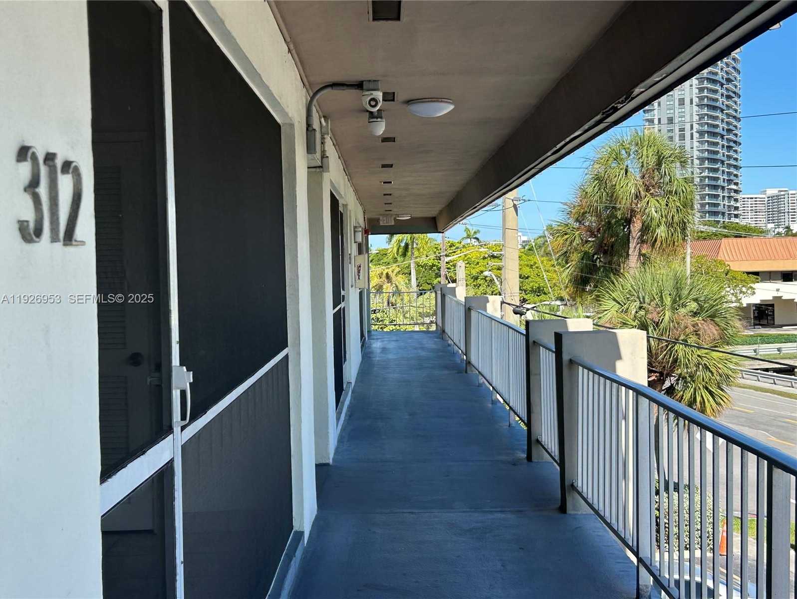 Small Image of 250 LAYNE BLVD #312, Hallandale Beach Number 9