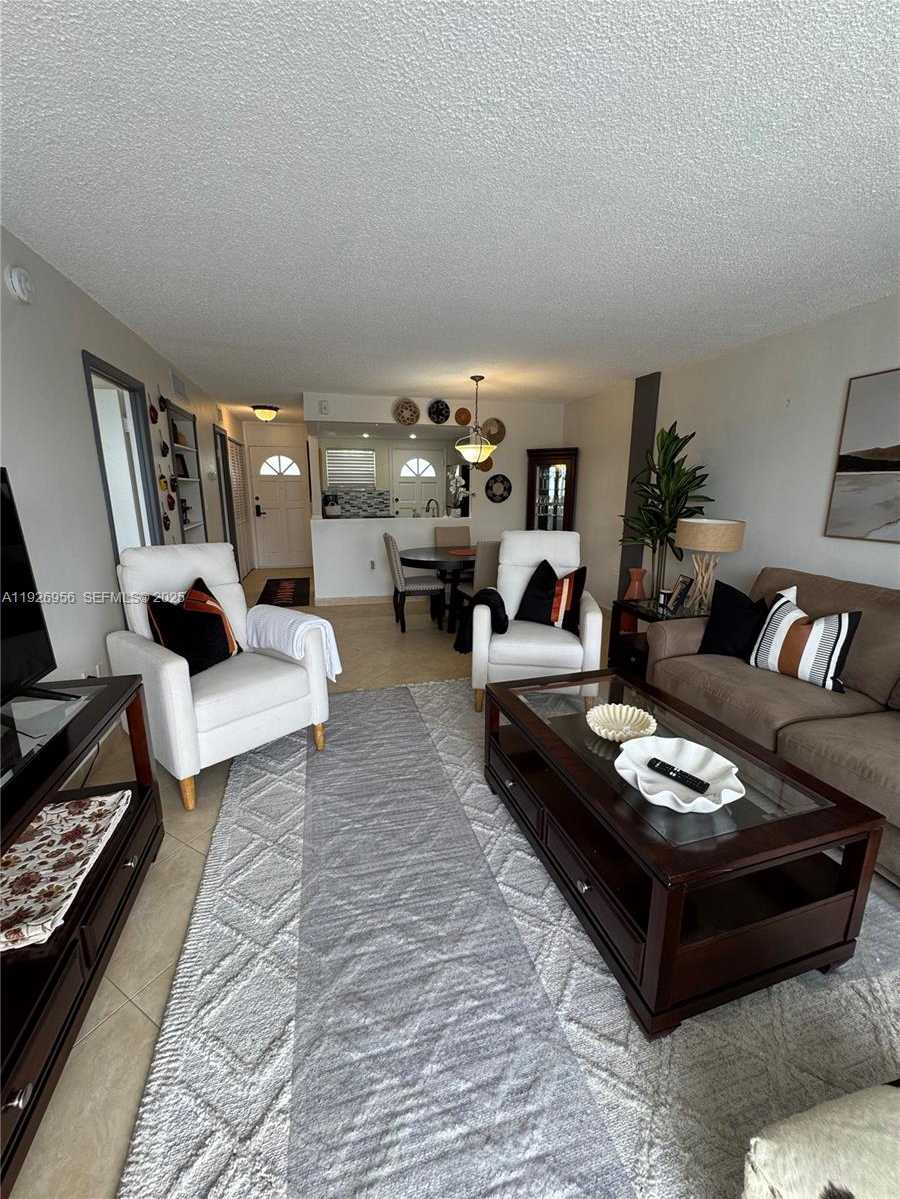 Small Image of 3750 NORTH EAST 170TH ST #302, North Miami Beach Number 5