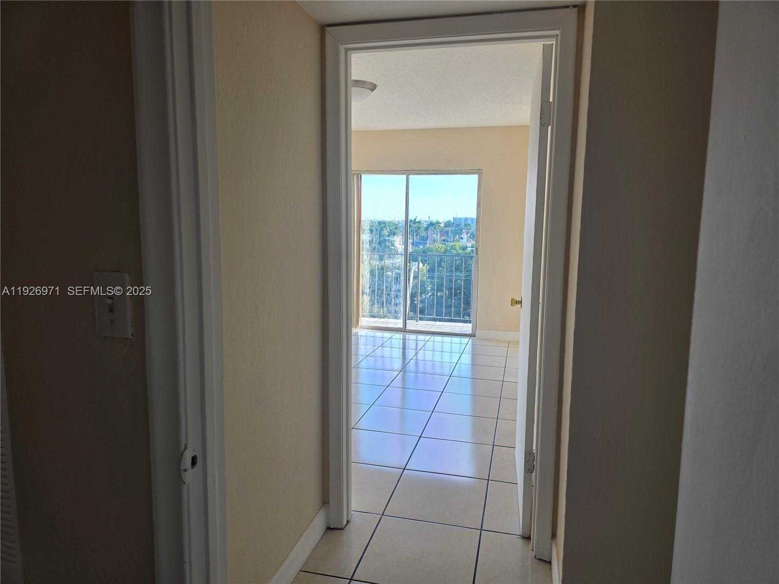 Small Image of 4400 WEST 16TH AVE #630, Hialeah Number 20