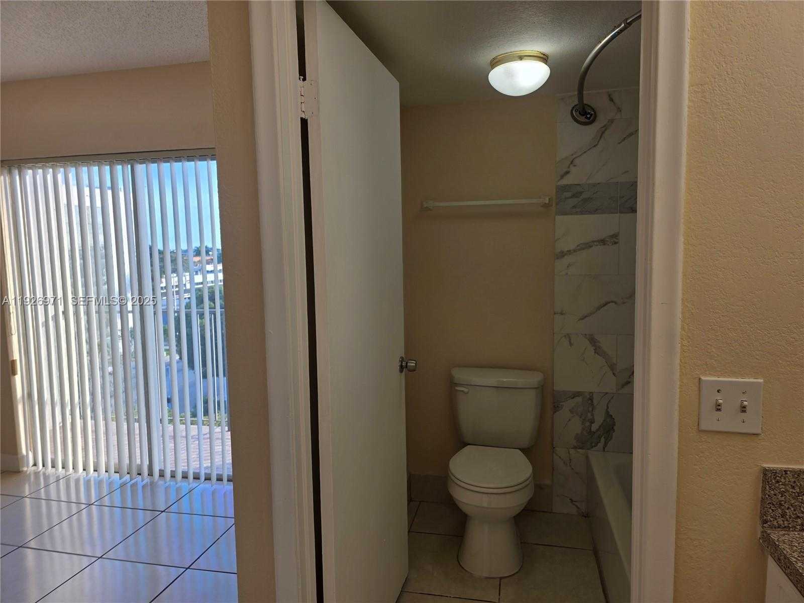 Small Image of 4400 WEST 16TH AVE #630, Hialeah Number 26