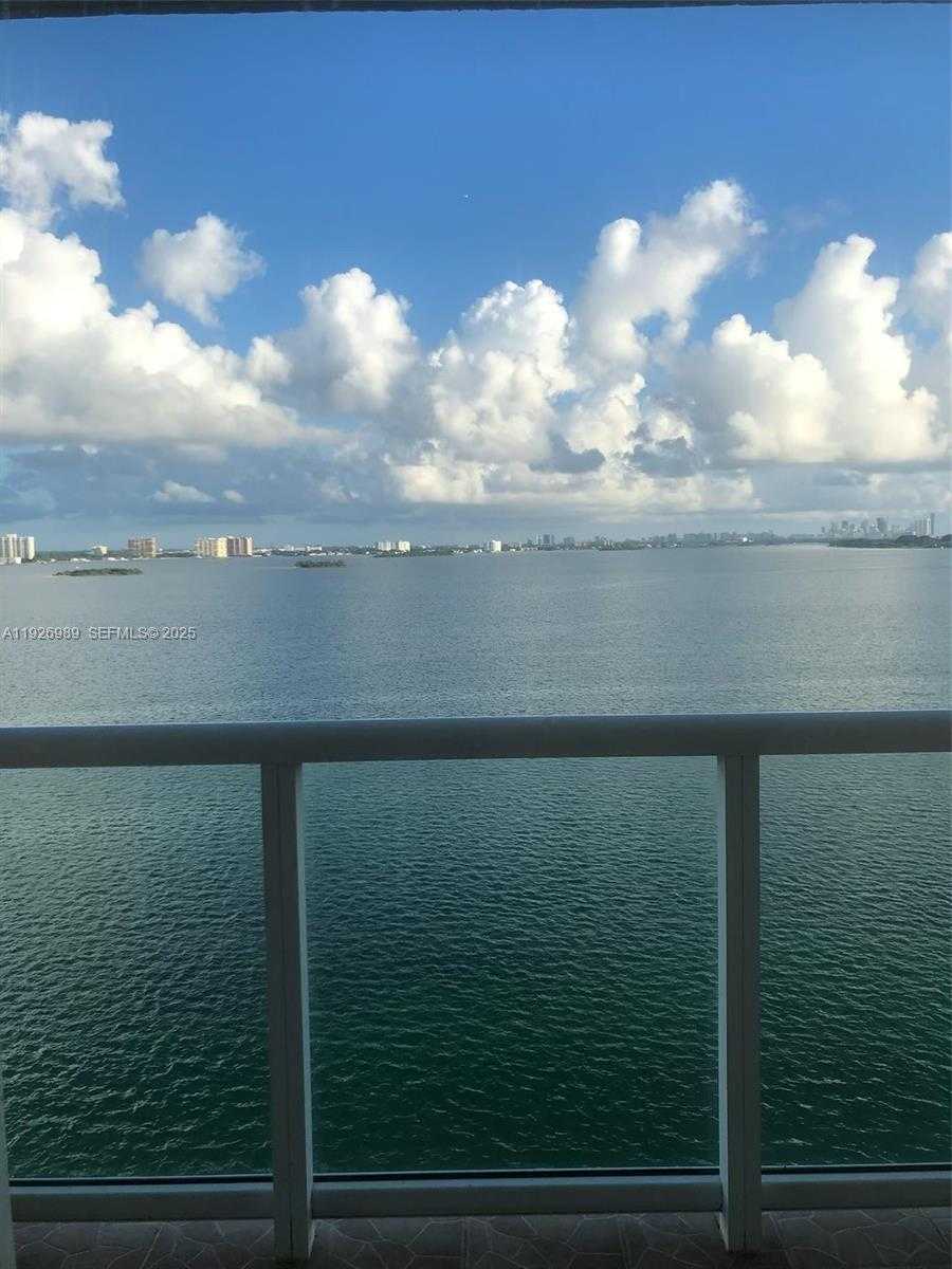 Small Image of 1625 KENNEDY CSWY #1205G, North Bay Village Number 2