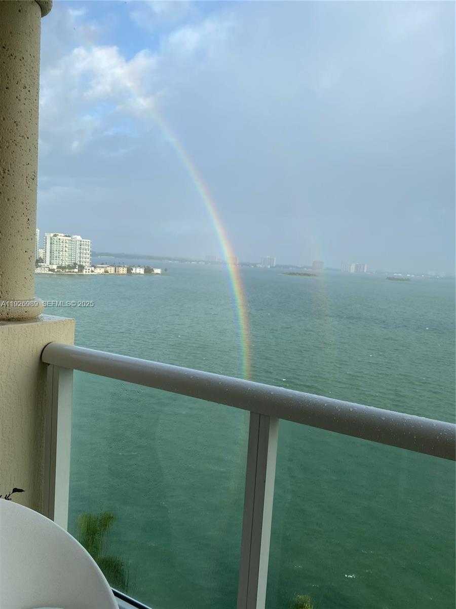 Small Image of 1625 KENNEDY CSWY #1205G, North Bay Village Number 3