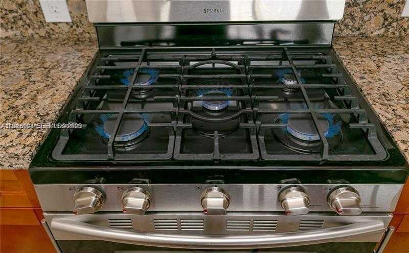 Small Image of 2030 SOUTH OCEAN DR #2225, Hallandale Beach Number 11