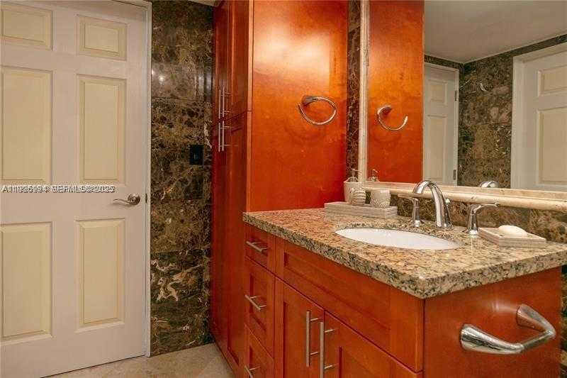 Small Image of 2030 SOUTH OCEAN DR #2225, Hallandale Beach Number 15