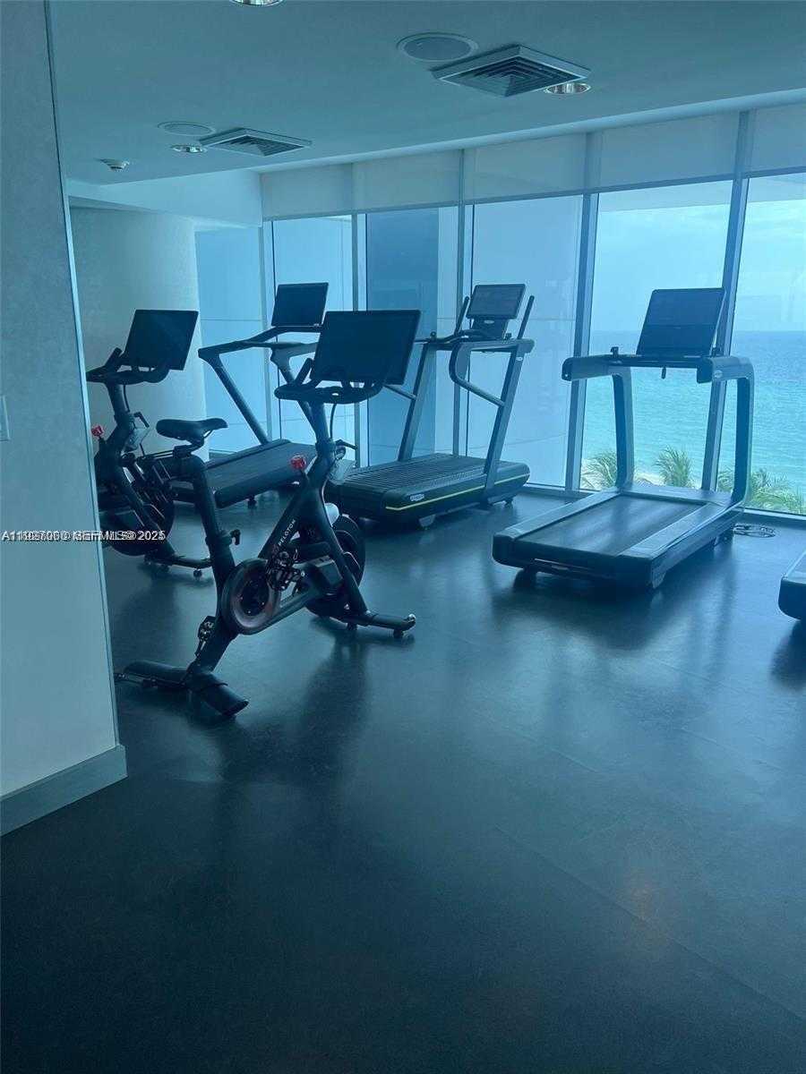 Small Image of 17001 COLLINS AVE #1006, Sunny Isles Beach Number 19