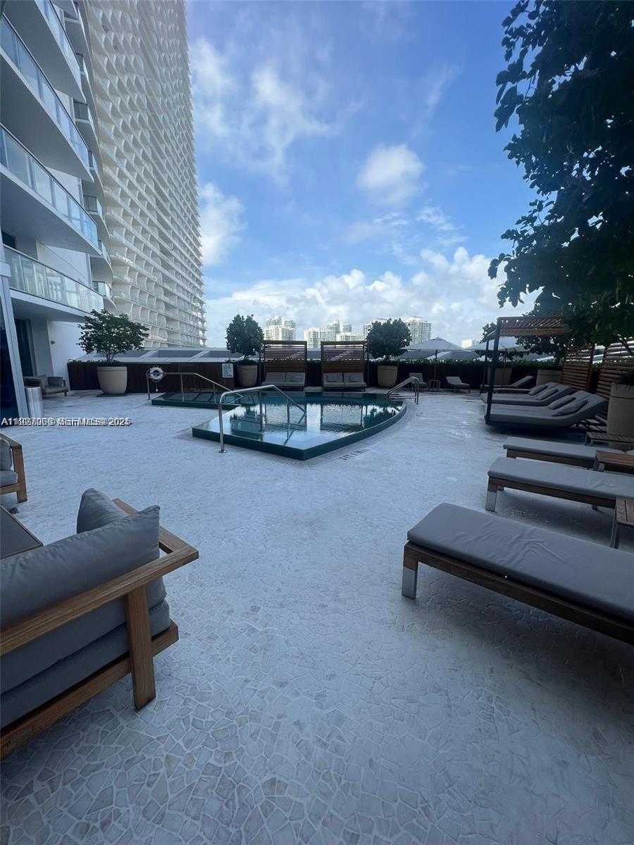 Small Image of 17001 COLLINS AVE #1006, Sunny Isles Beach Number 21