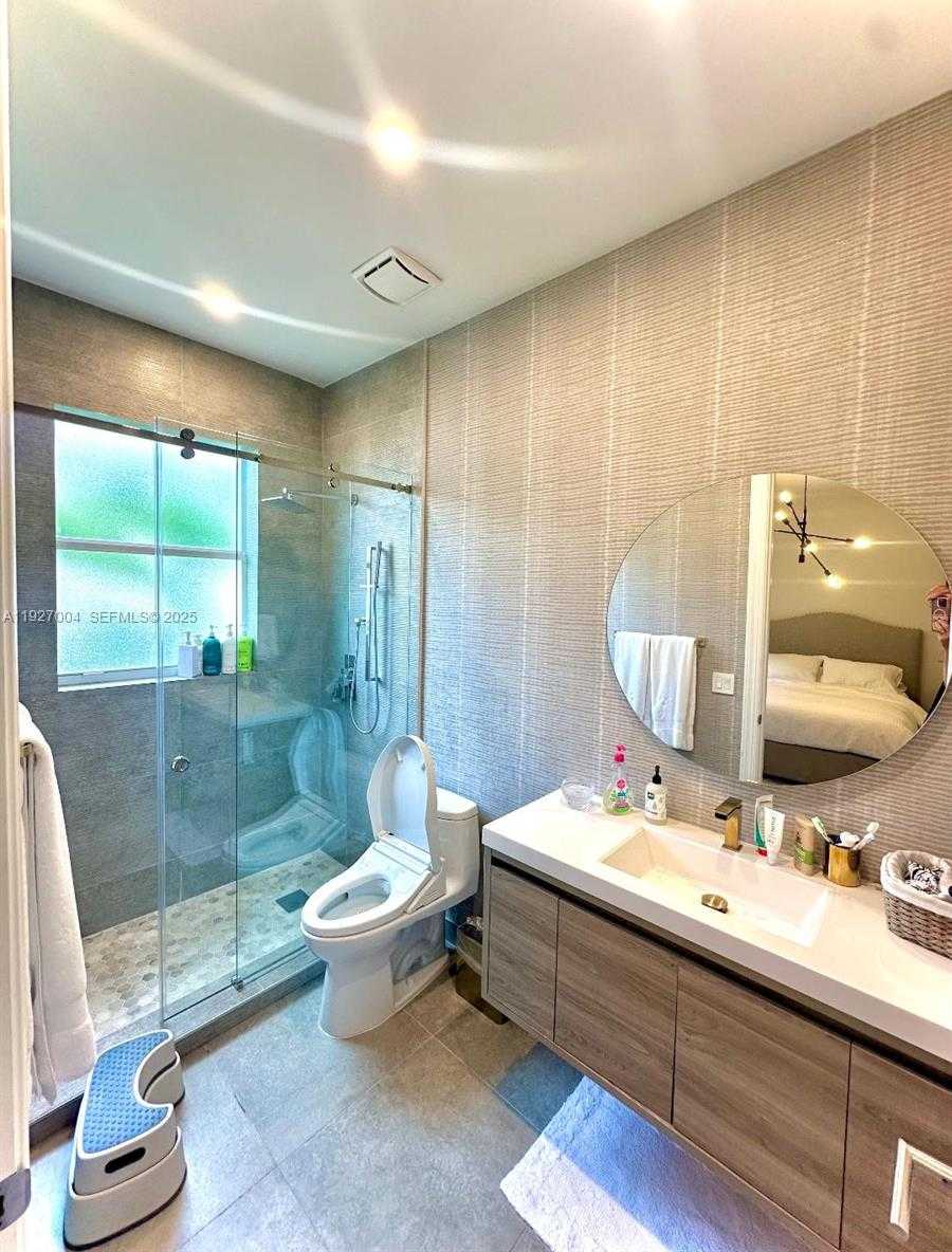 Small Image of 19038 PARK RIDGE ST, Weston Number 18