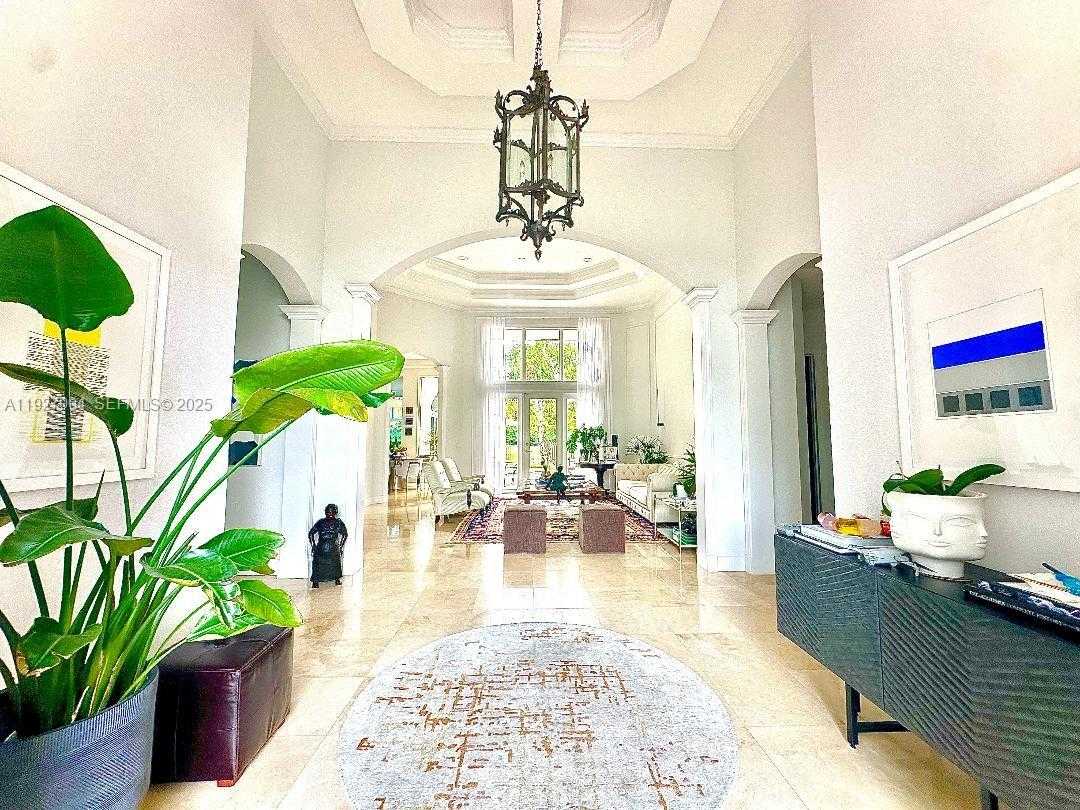 Small Image of 19038 PARK RIDGE ST, Weston Number 8