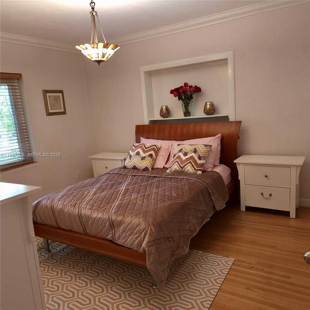 Small Image of 203 NORTH EAST 86TH ST, El Portal Number 17