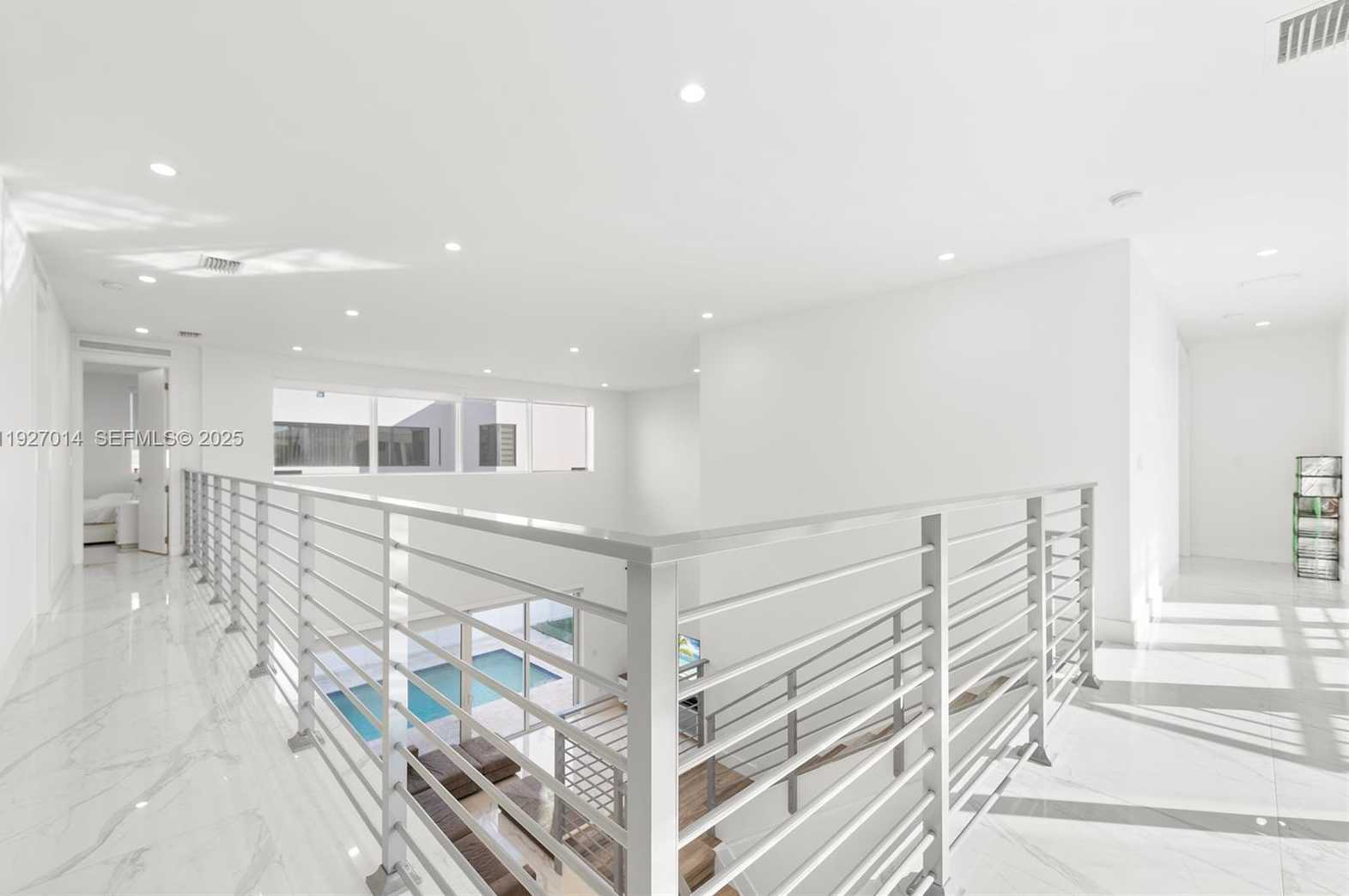 Small Image of 7455 NORTH WEST 103RD PL, Doral Number 24