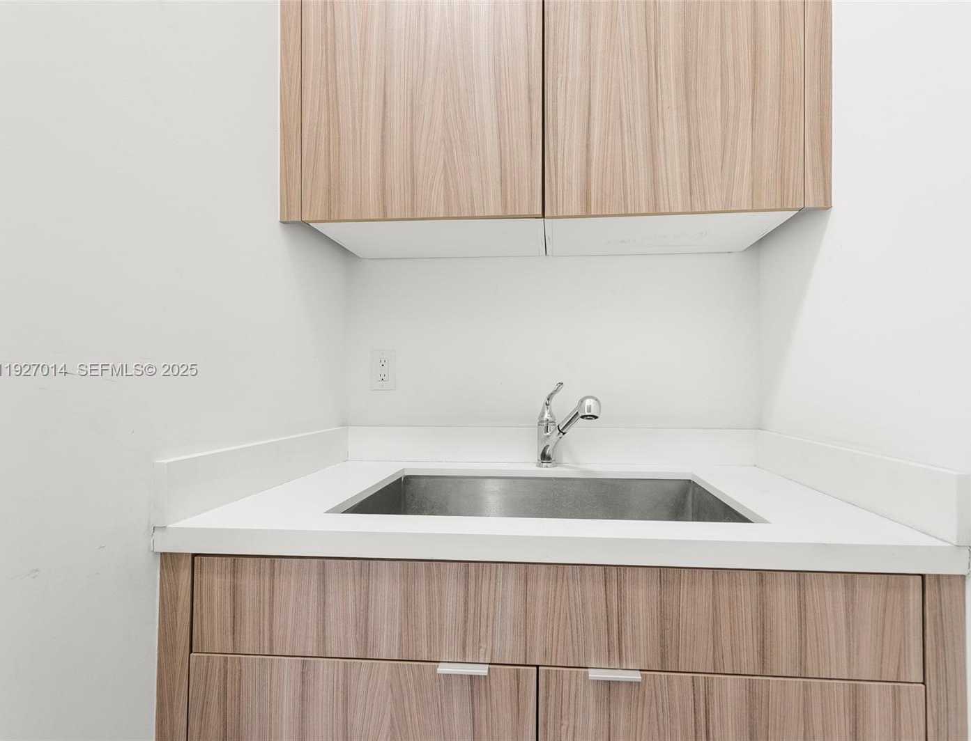 Small Image of 7455 NORTH WEST 103RD PL, Doral Number 42