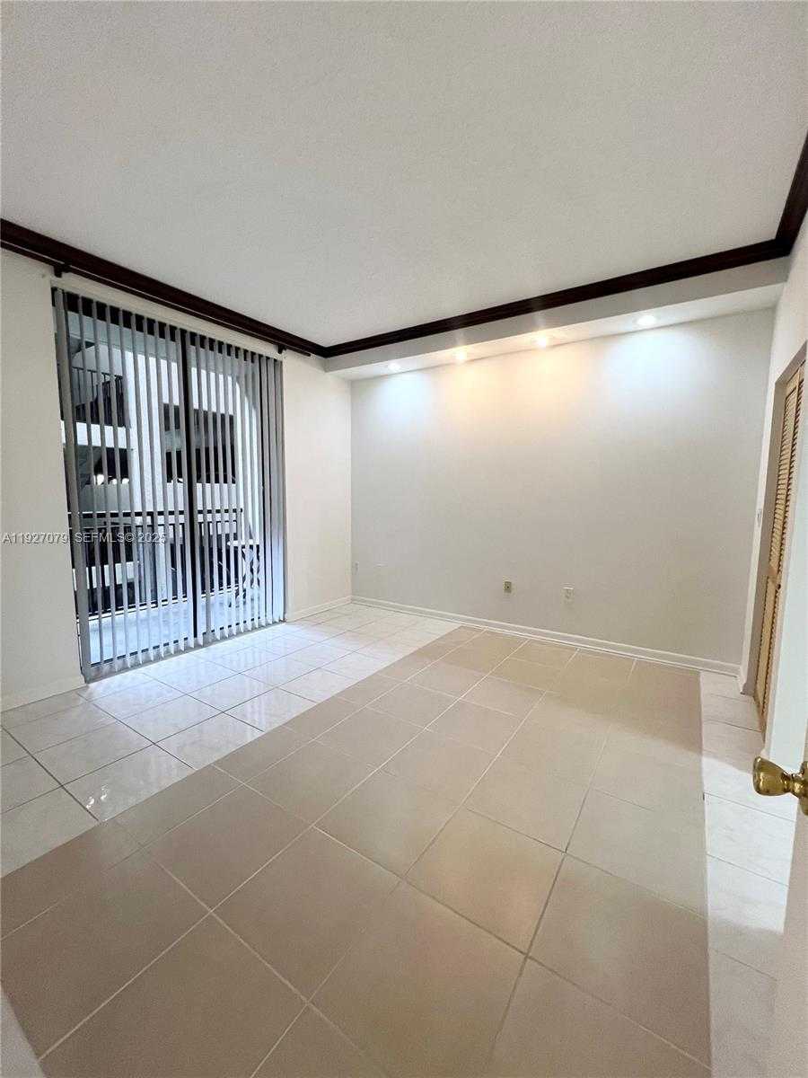 Small Image of 540 BRICKELL KEY DR #214, Miami Number 13