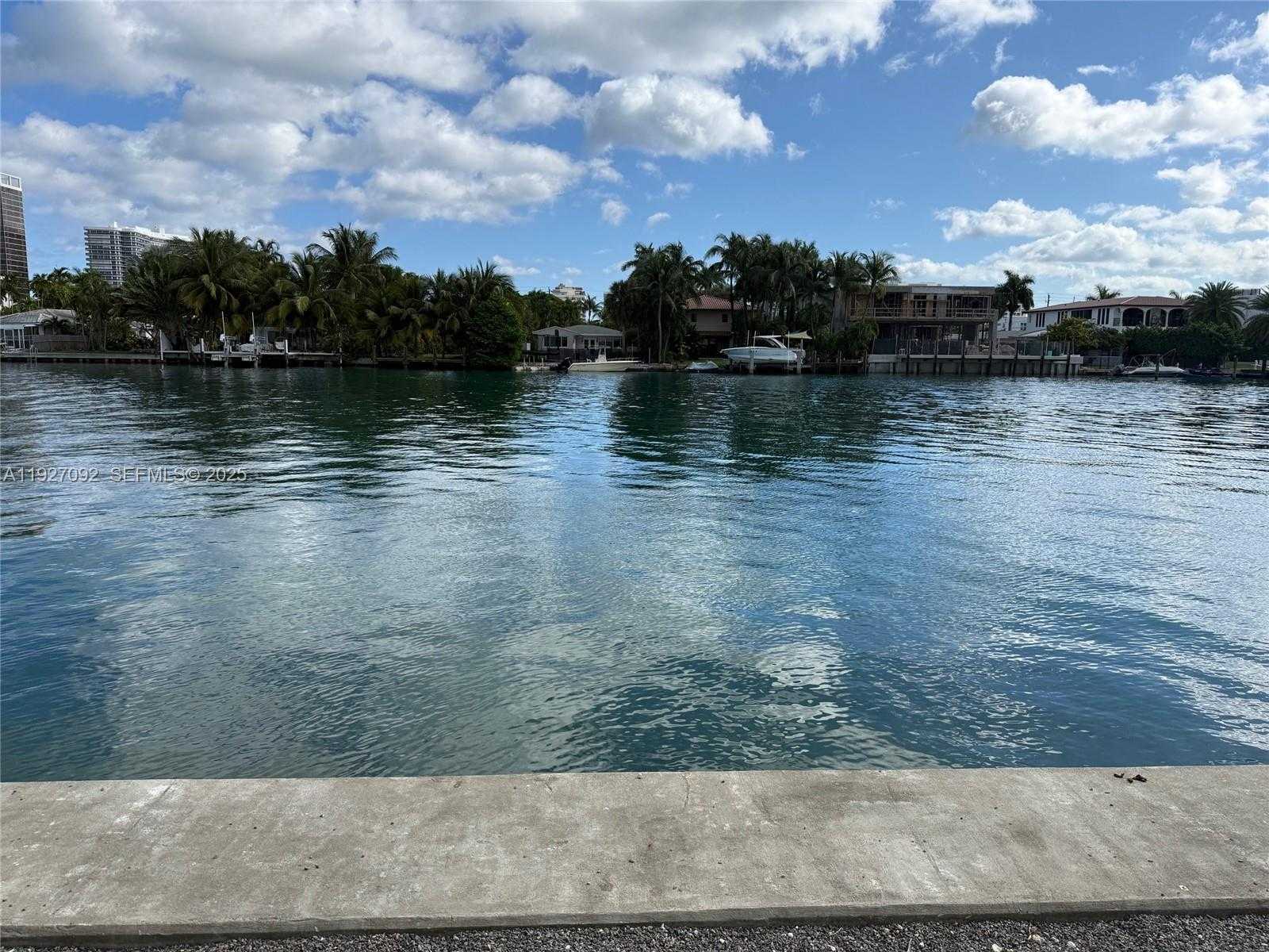 Small Image of 9381 EAST BAY HARBOR DR #402N, Bay Harbor Islands Number 13